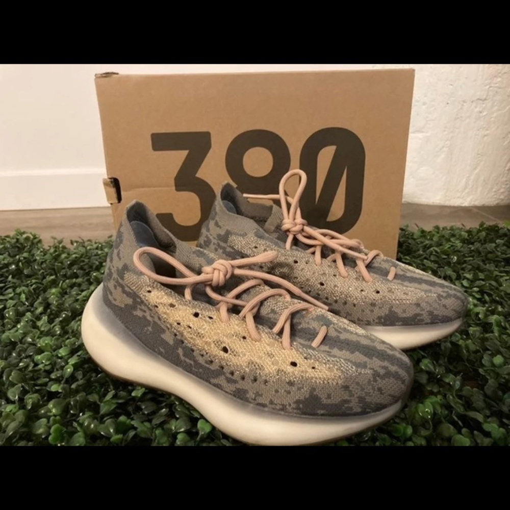 Yeezy Adidas Boost 380